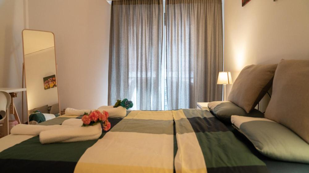 Cozy Apartment In Athens Center Exteriör bild